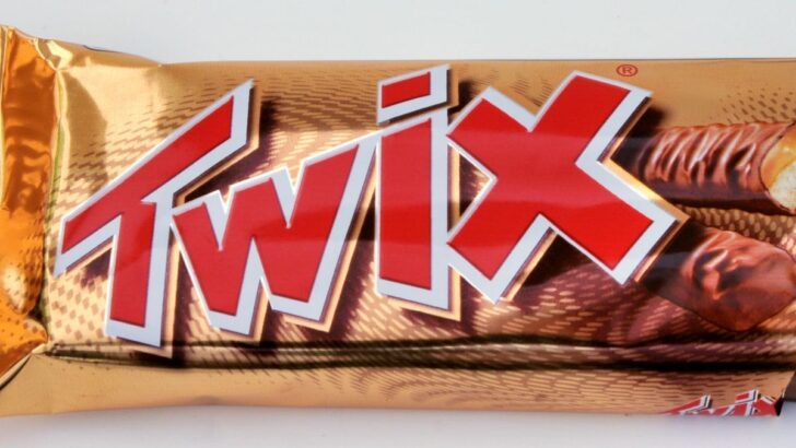 Yes, There’s a Difference Between Left and Right Twix